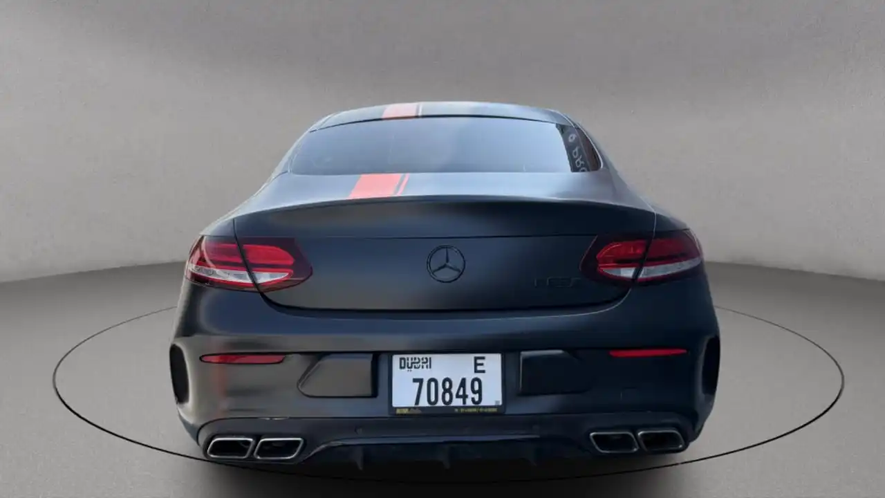Mercedes C63 AMG