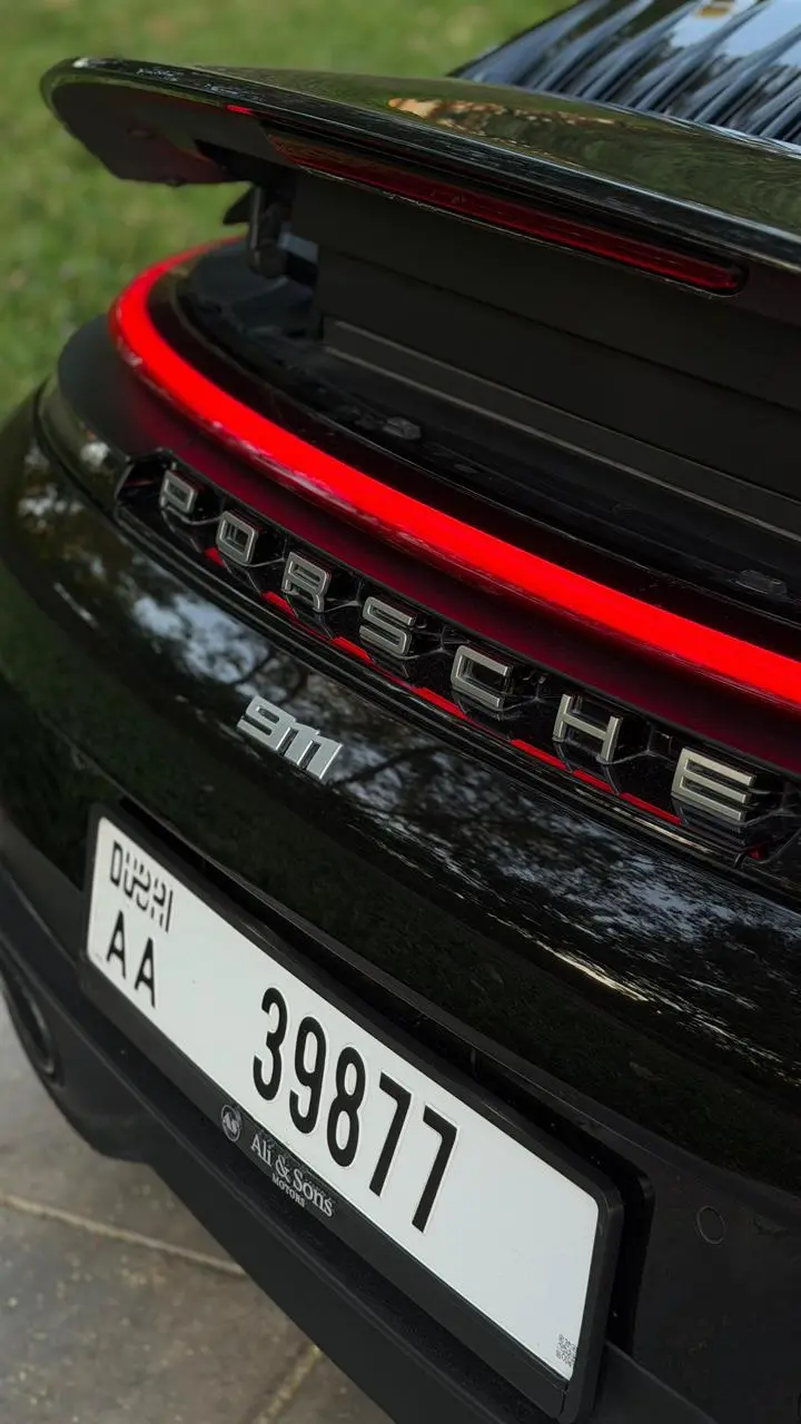 Porsche Carrera 911 Кабриолет 2025
