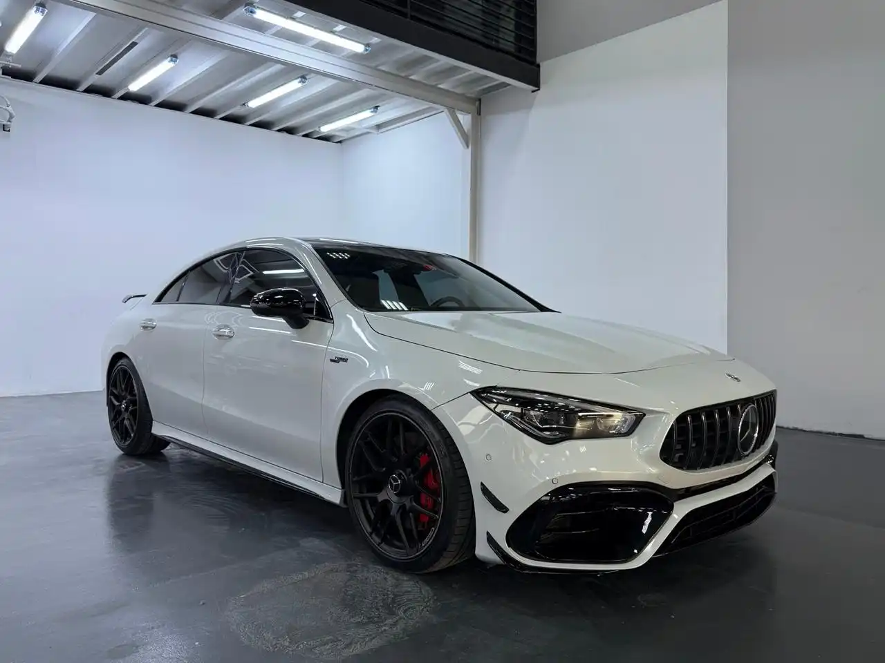 Mercedes CLA45 AMG