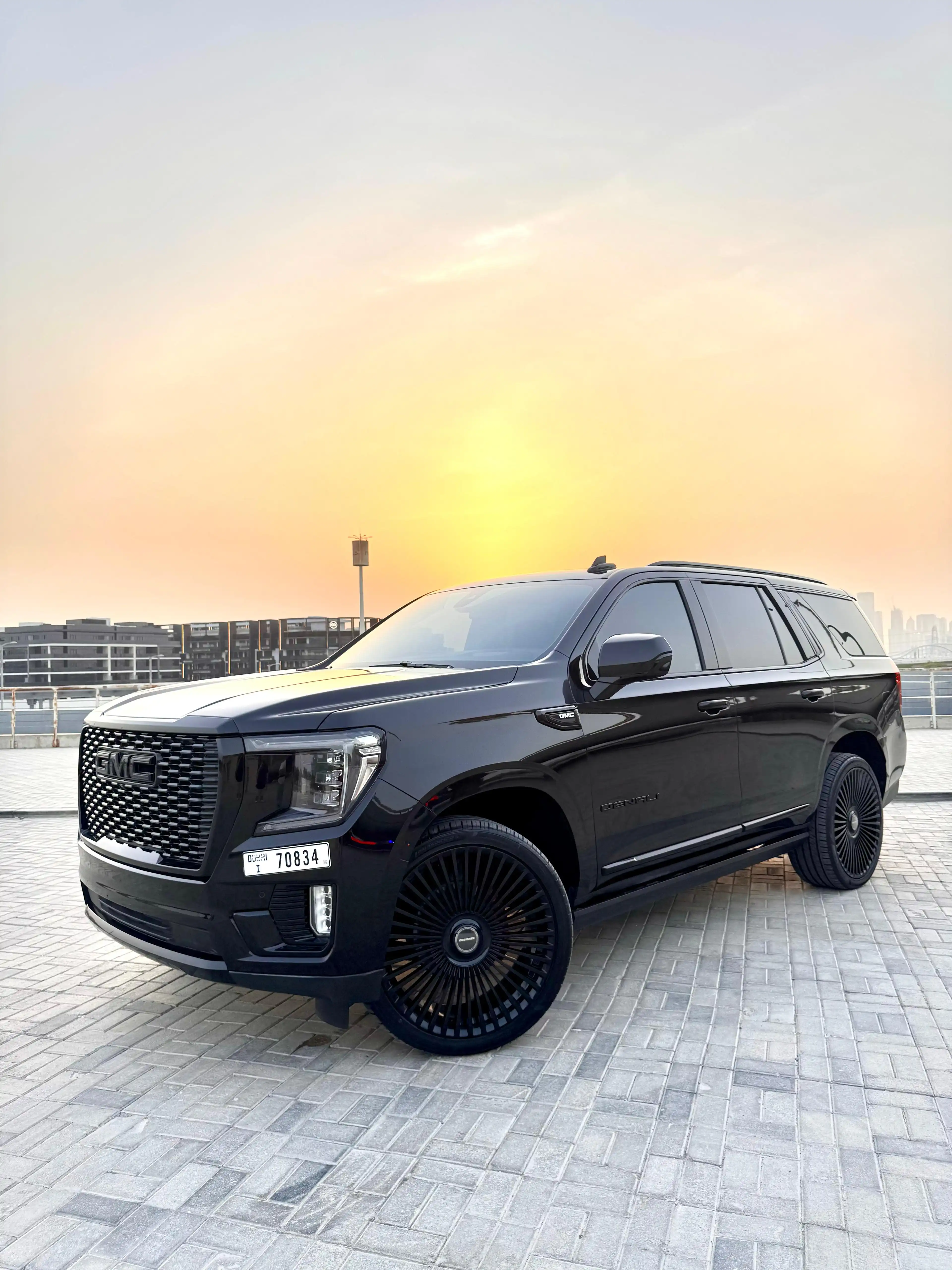 GMC Yukon Denali Black Edition