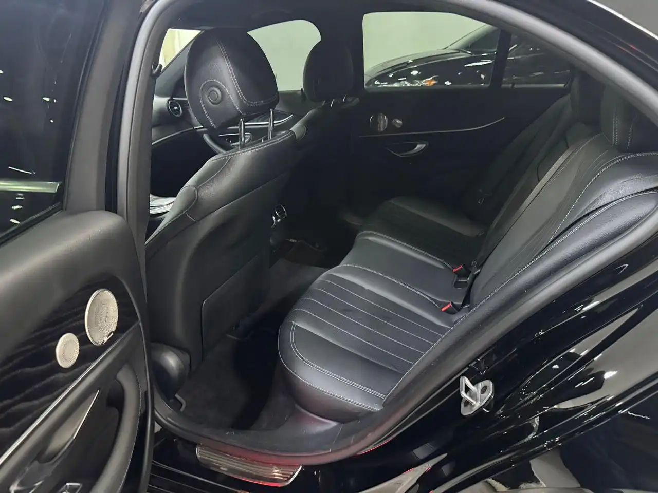 Mercedes E350