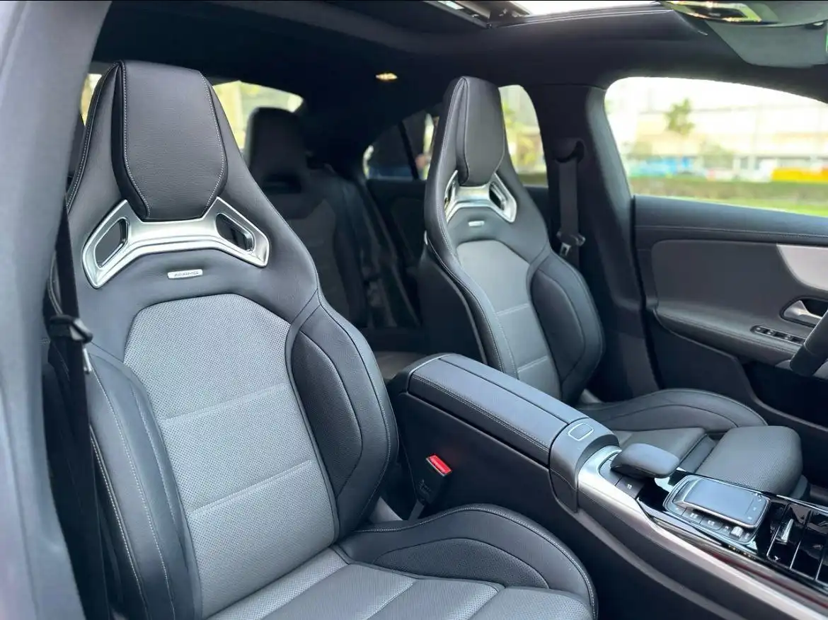 Mercedes CLA45s