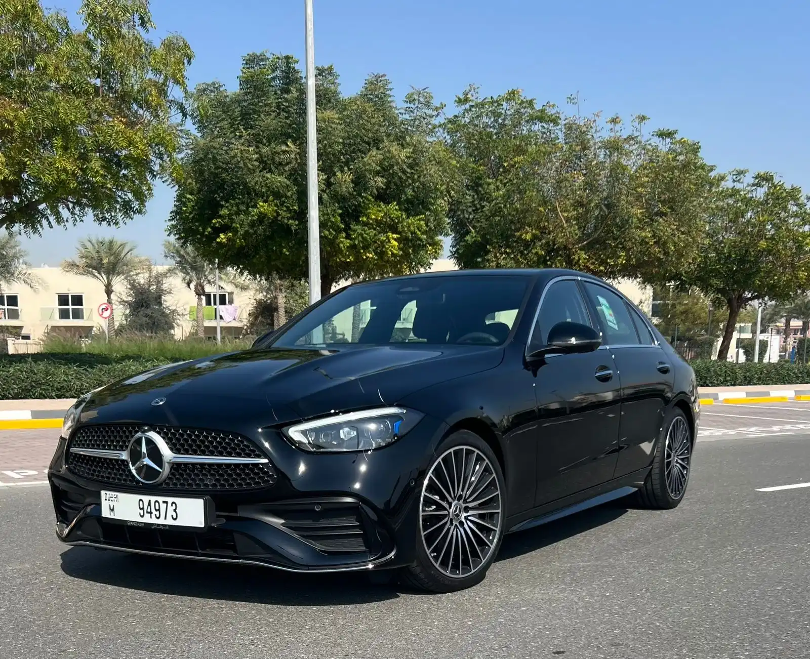 مرسيدس C200