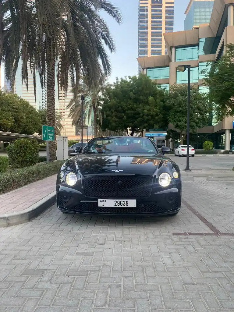 بنتلي كونتيننتال جي تي