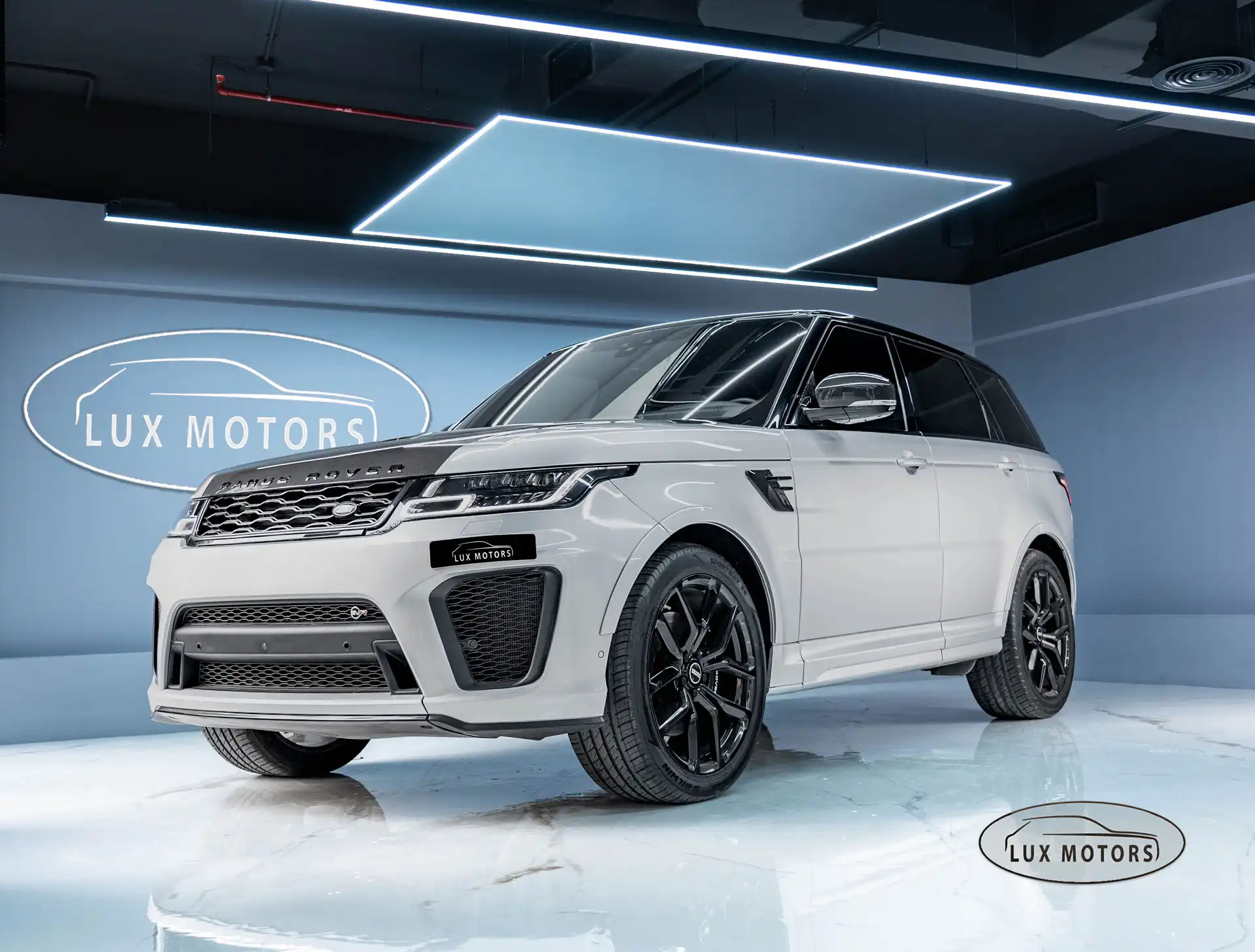 رينج روفر SVR