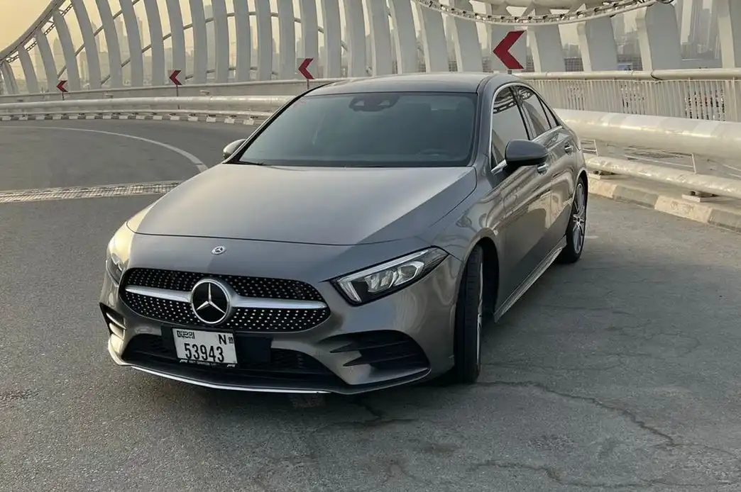 مرسيدس A220