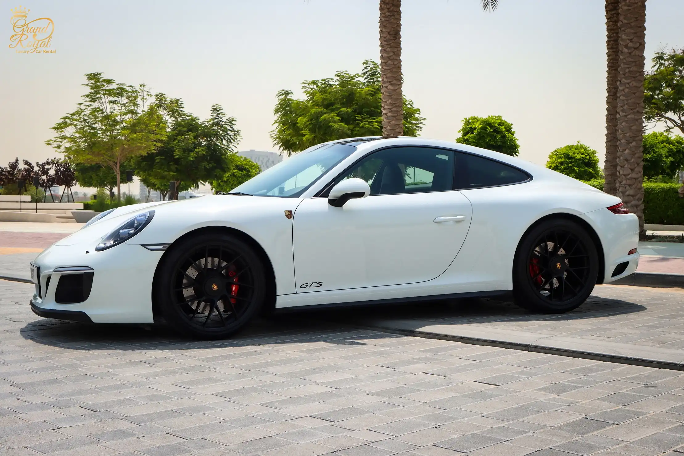 Порше Каррера 911 4GTS