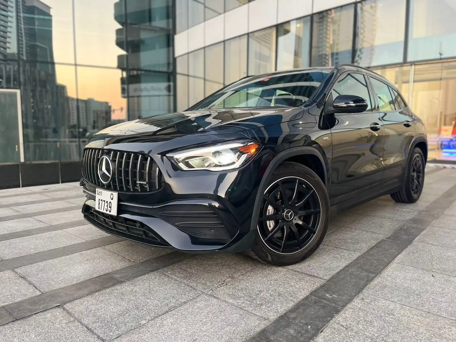 مرسيدس بنز AMG GLA35