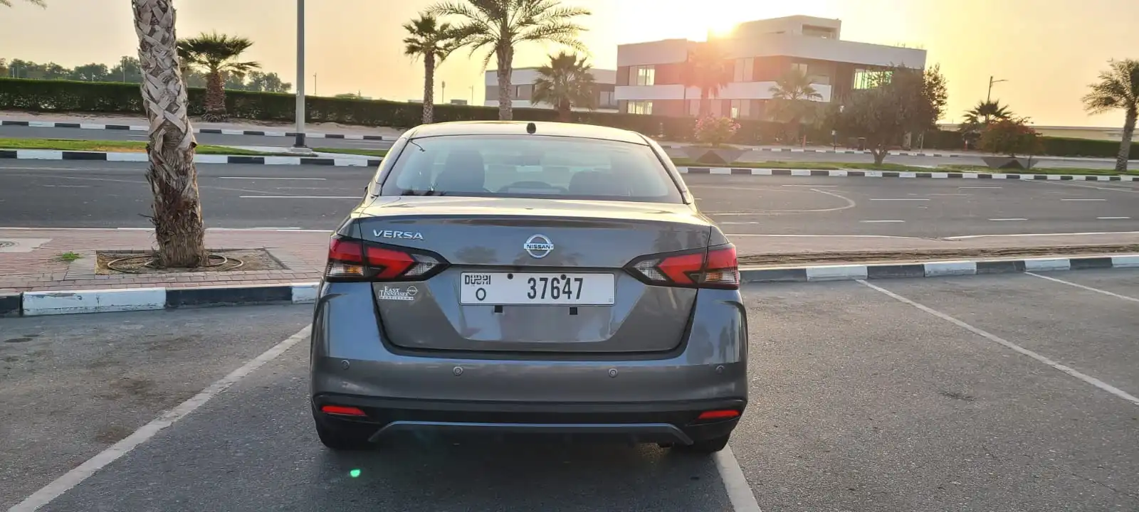 NISSAN SUNNY