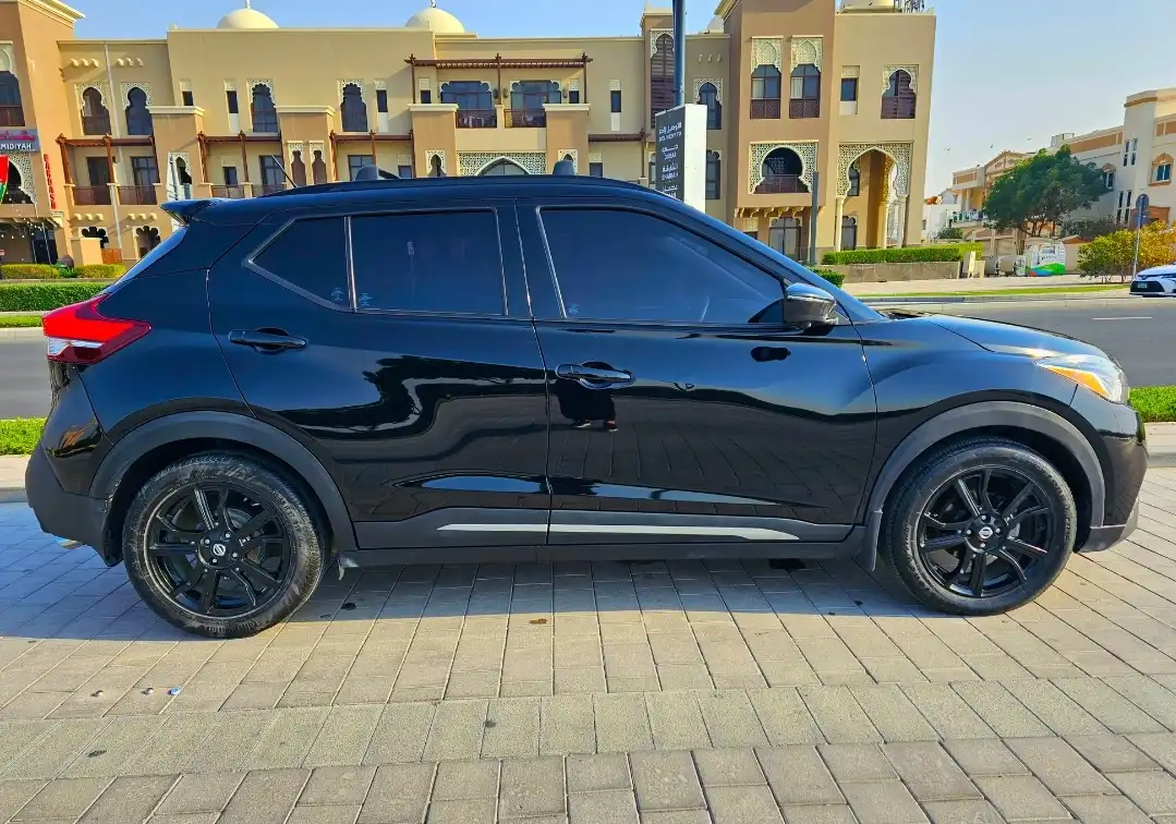 Nissan Kicks SR
