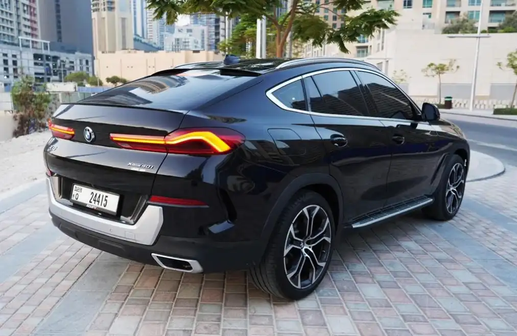 بي إم دبليو X6 M40