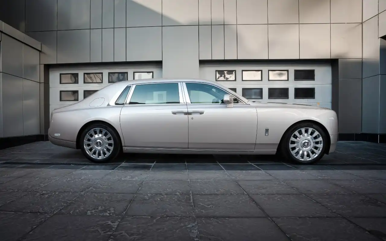 Rolls-Royce Phantom GOLD