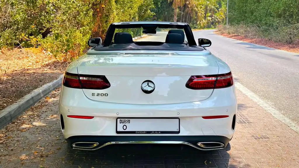 Mercedes E200 Convertible