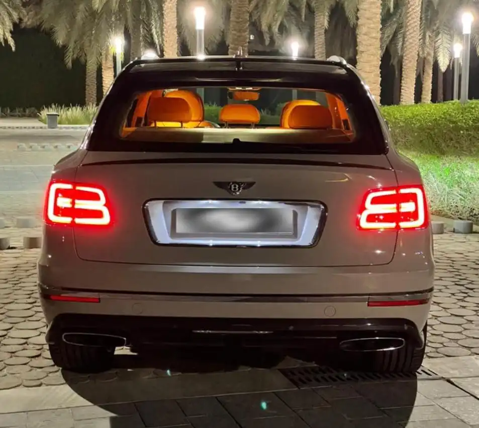 بنتلي بنتايجا V12