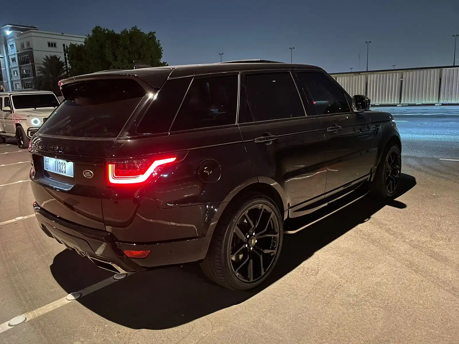 رينج روفر SVR