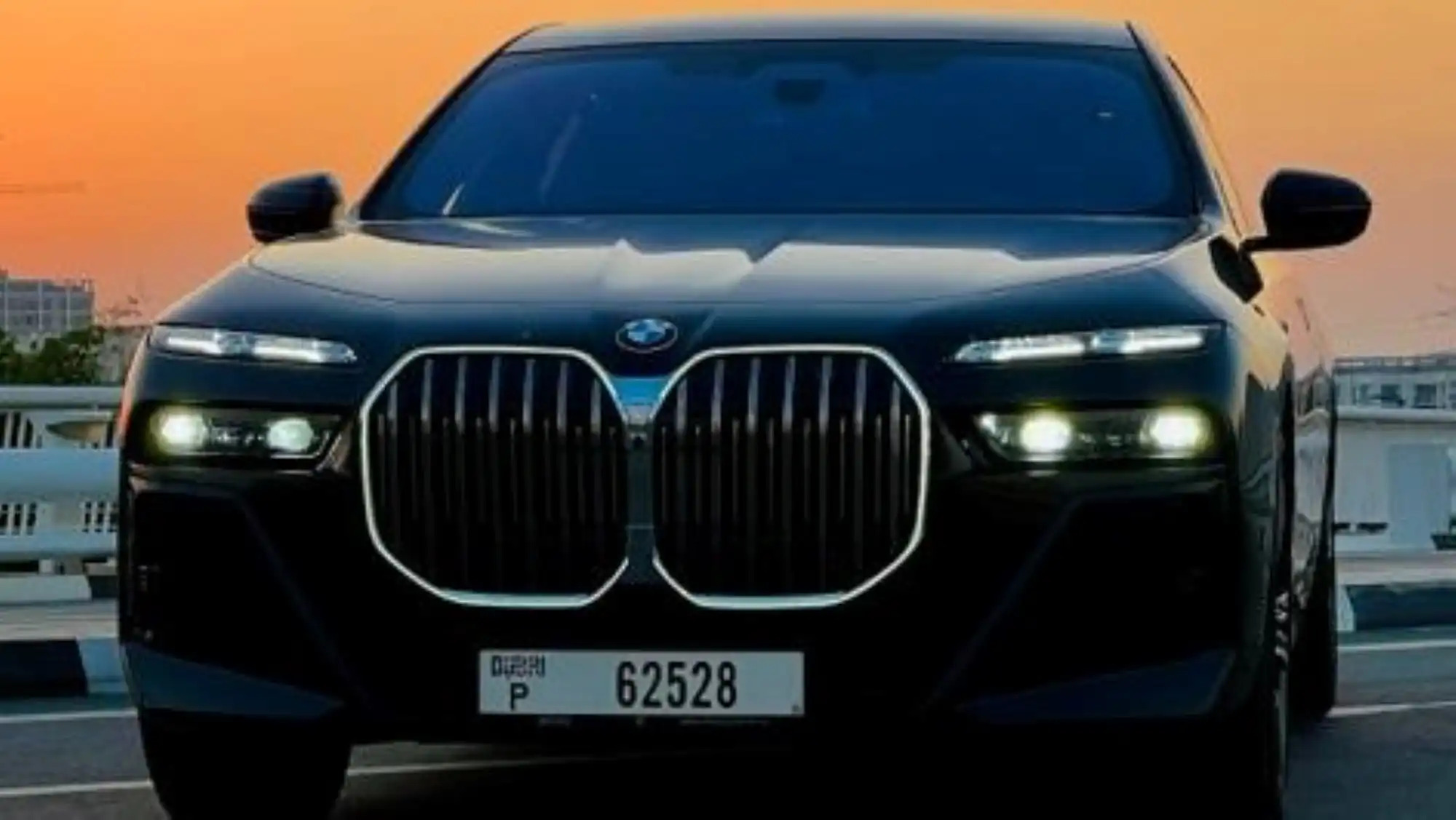 بي إم دبليو 735i
