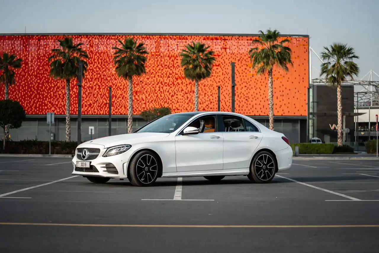 Mercedes C200