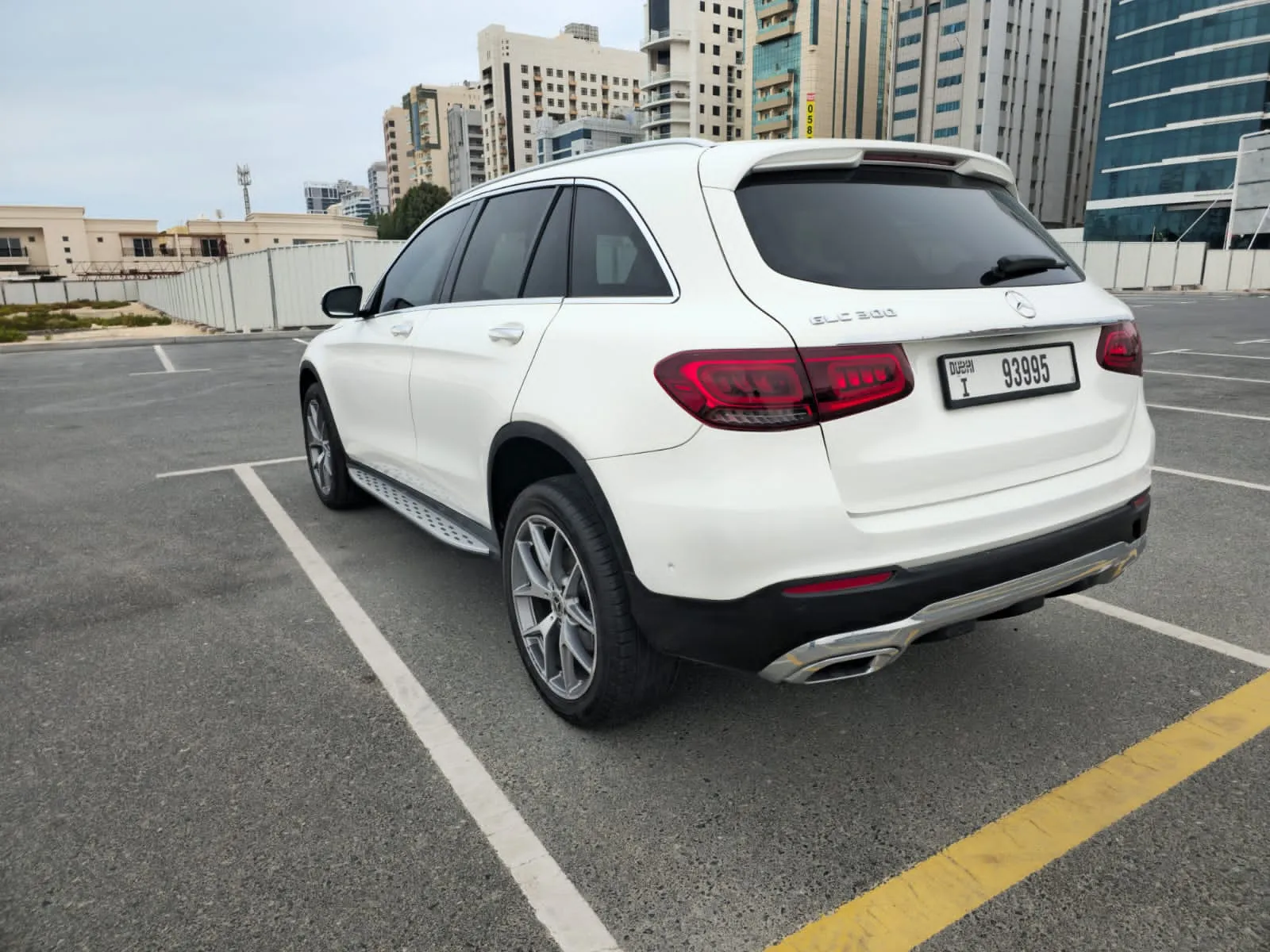 Mercedes GLC300