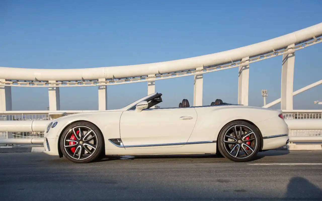بنتلي كونتيننتال GTC V12