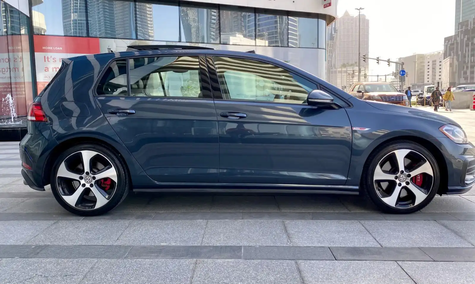 Фольксваген Гольф GTI