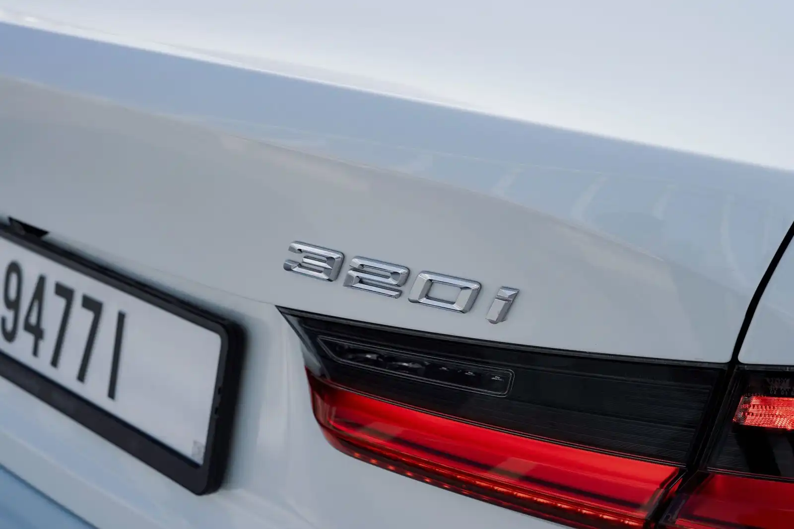 БМВ 320i