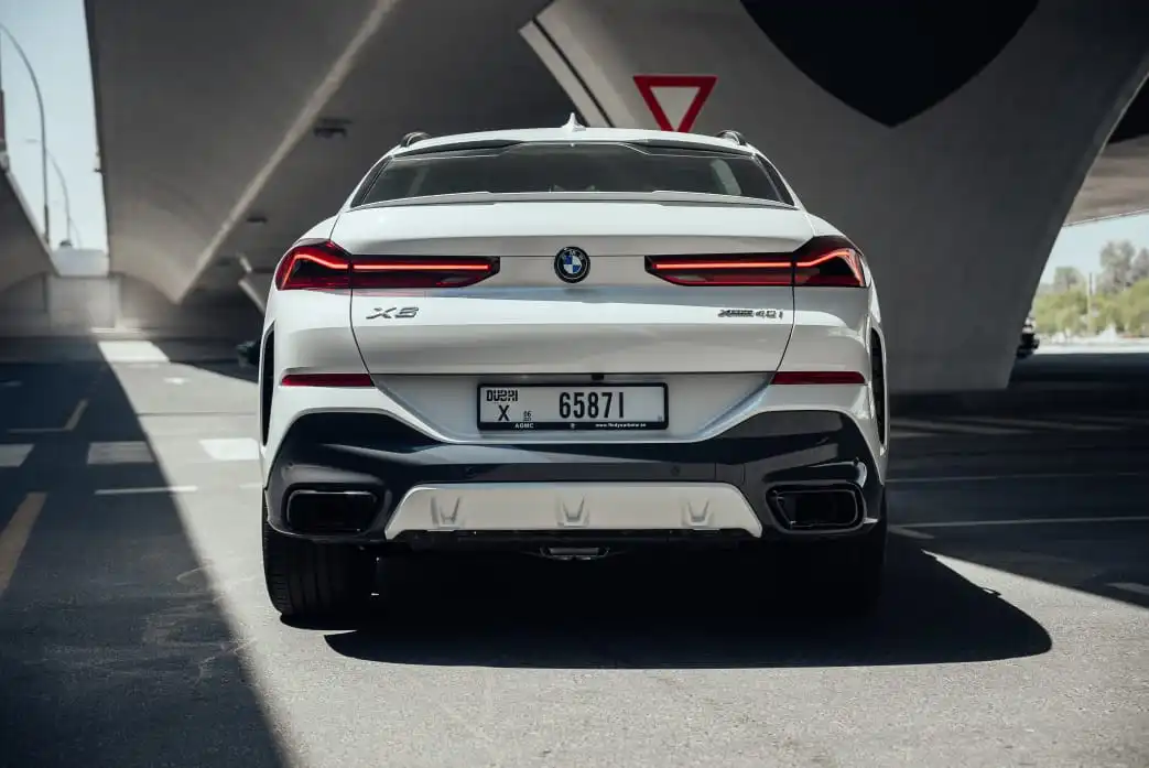 BMW X6 M40