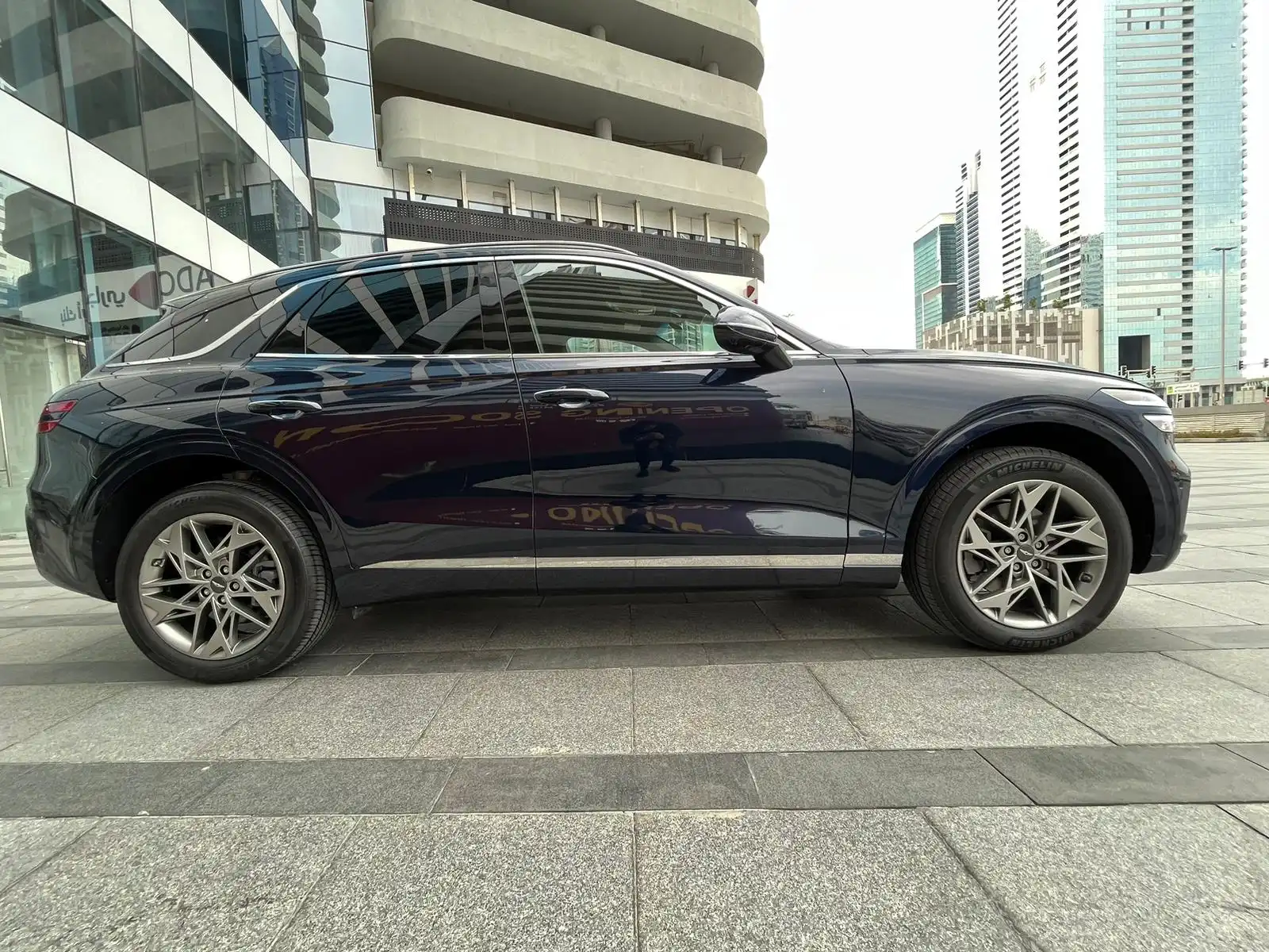 Genesis GV70