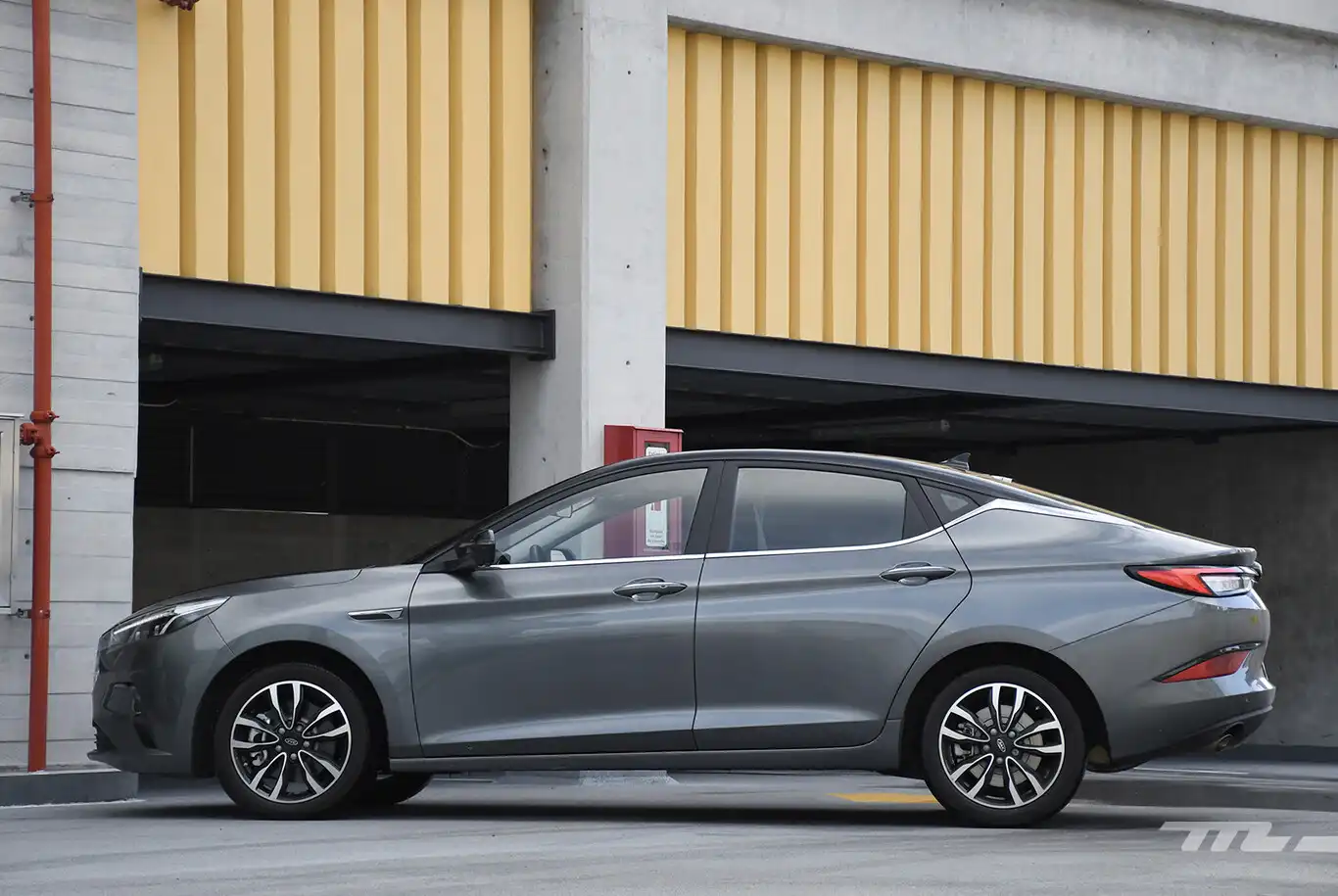 JAC J7 FULL OPTION