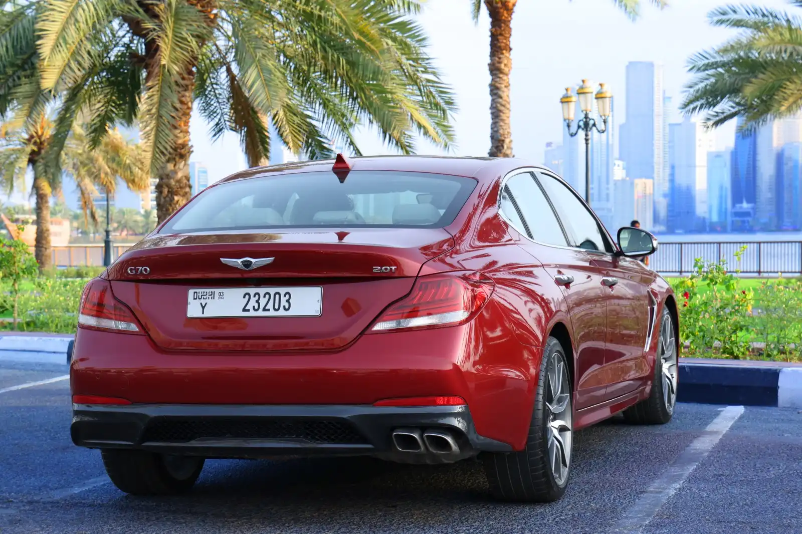 Genesis G70