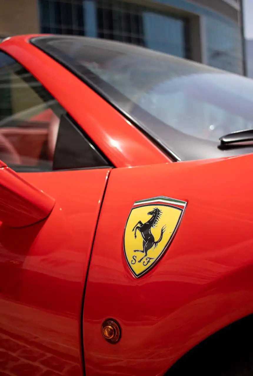 فيراري 488 سبايدر