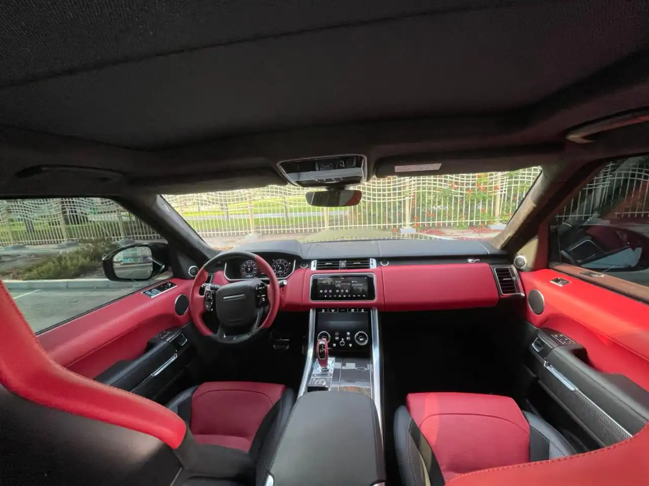 Range Rover SVR