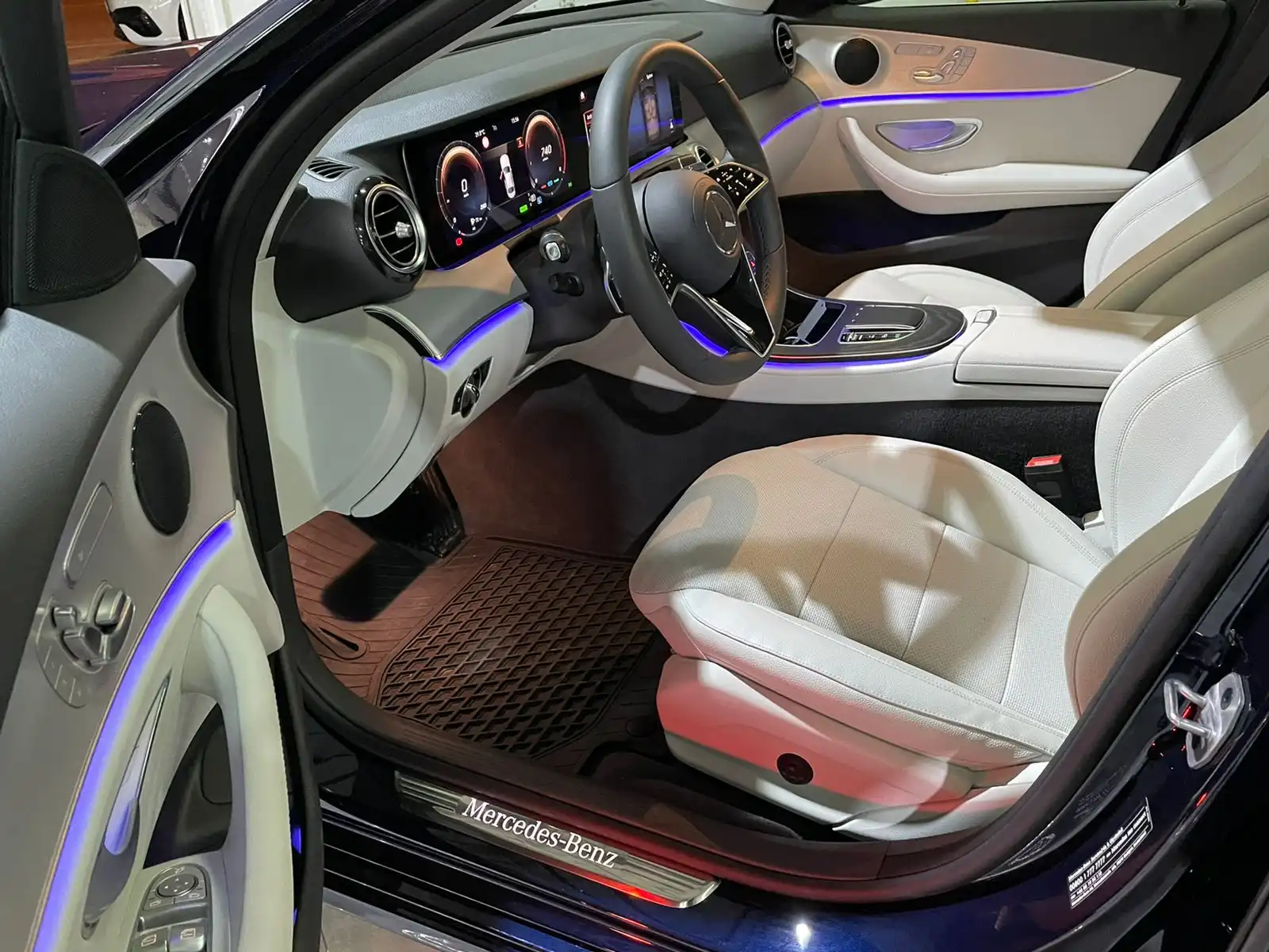 Mercedes E300