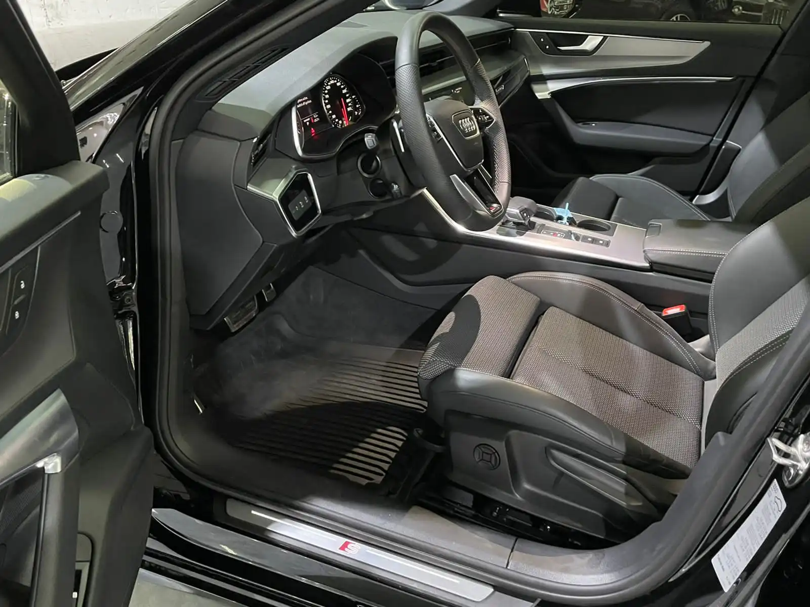 Audi A6 S-line