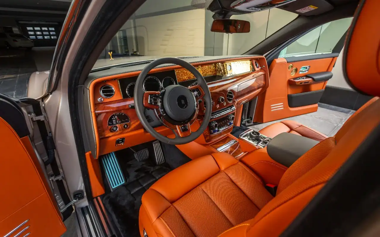 Rolls-Royce Phantom GOLD