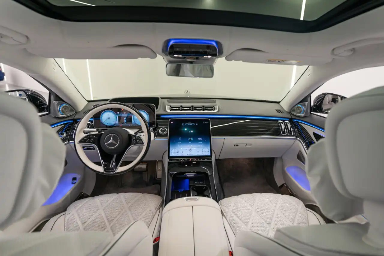 مرسيدس مايباخ S680