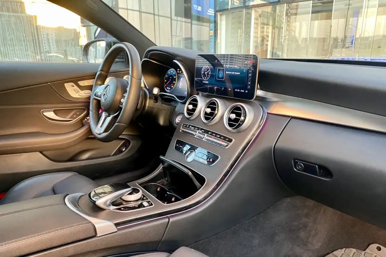مرسيدس بنز C300 كوبيه