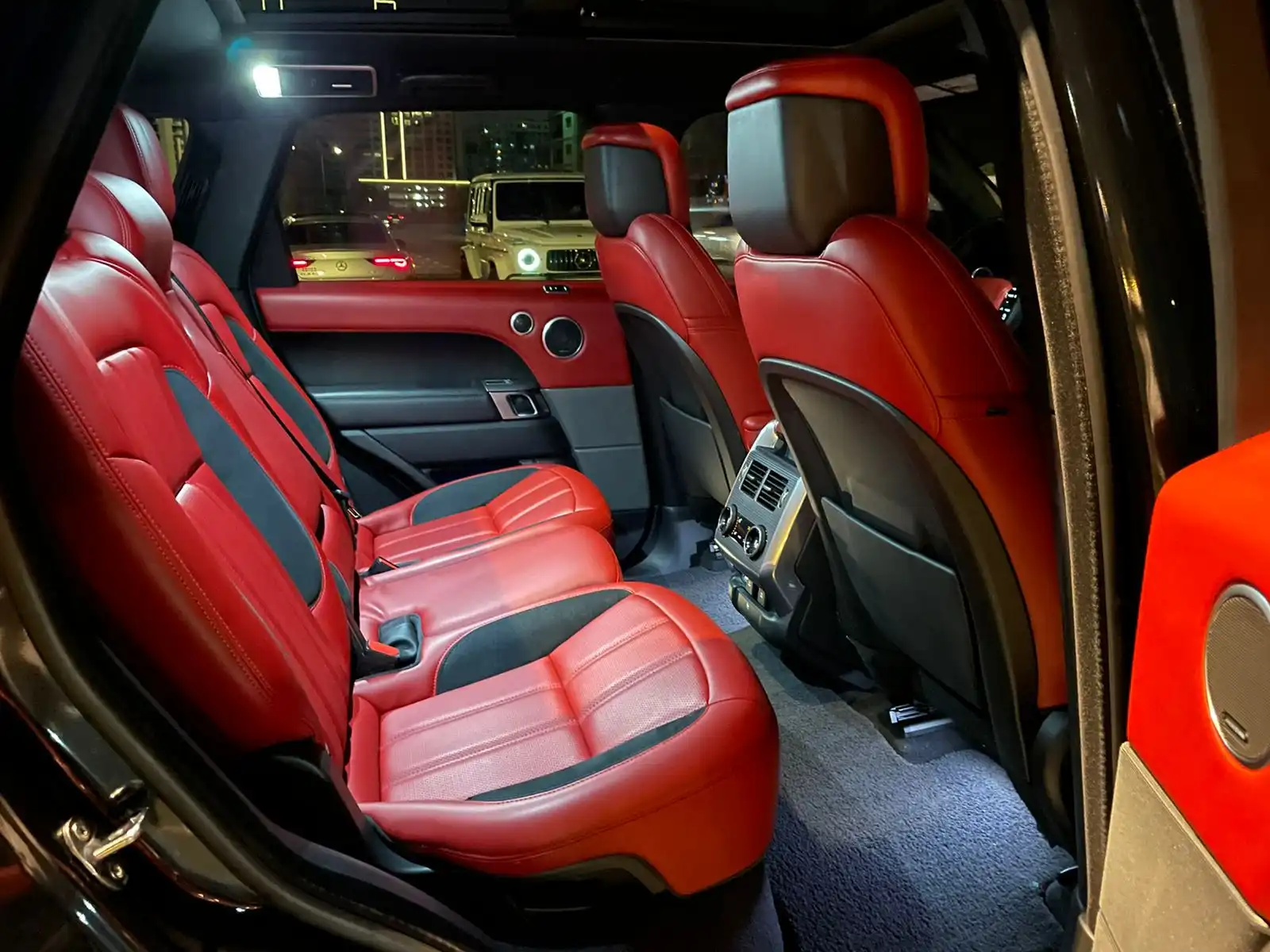 رينج روفر SVR
