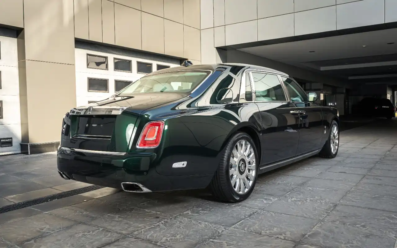 Rolls-Royce Phantom
