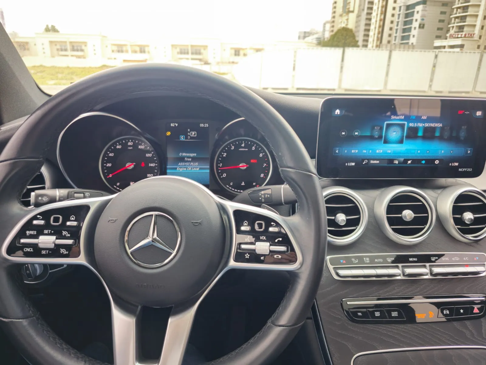 Mercedes GLC300