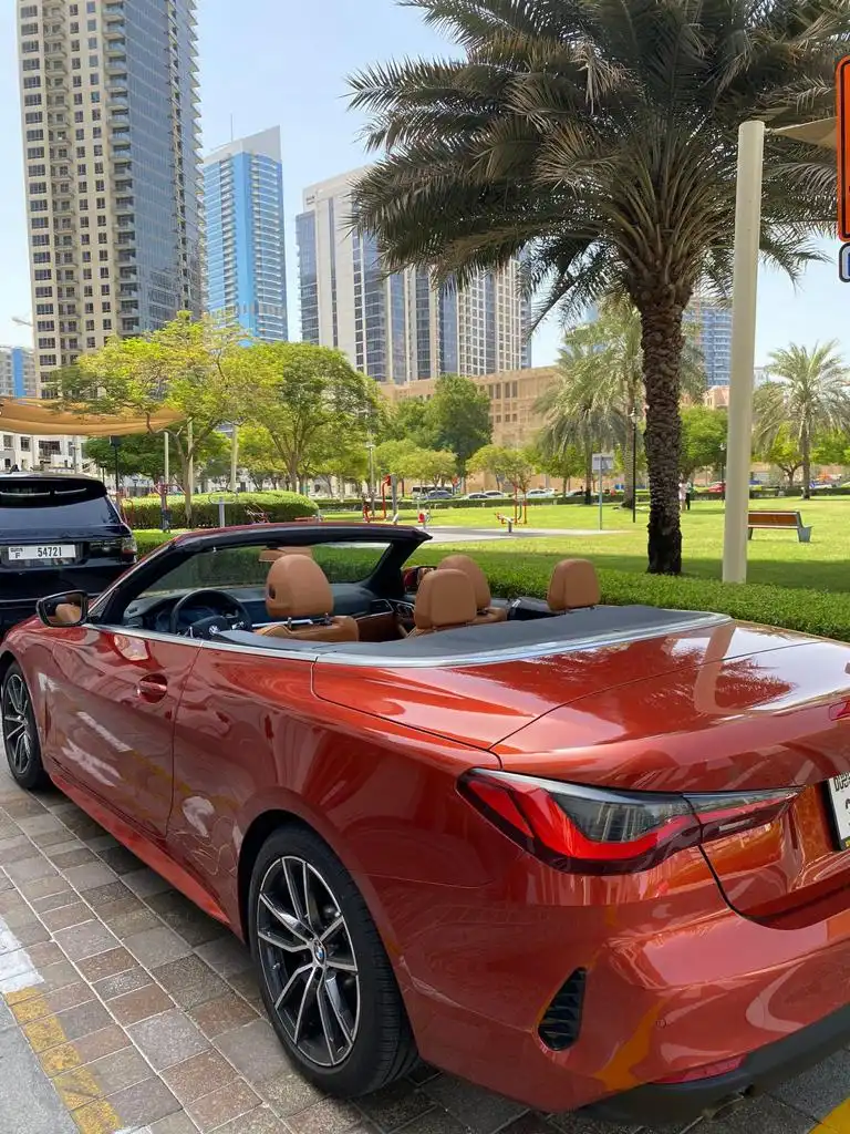 بي إم دبليو 430i