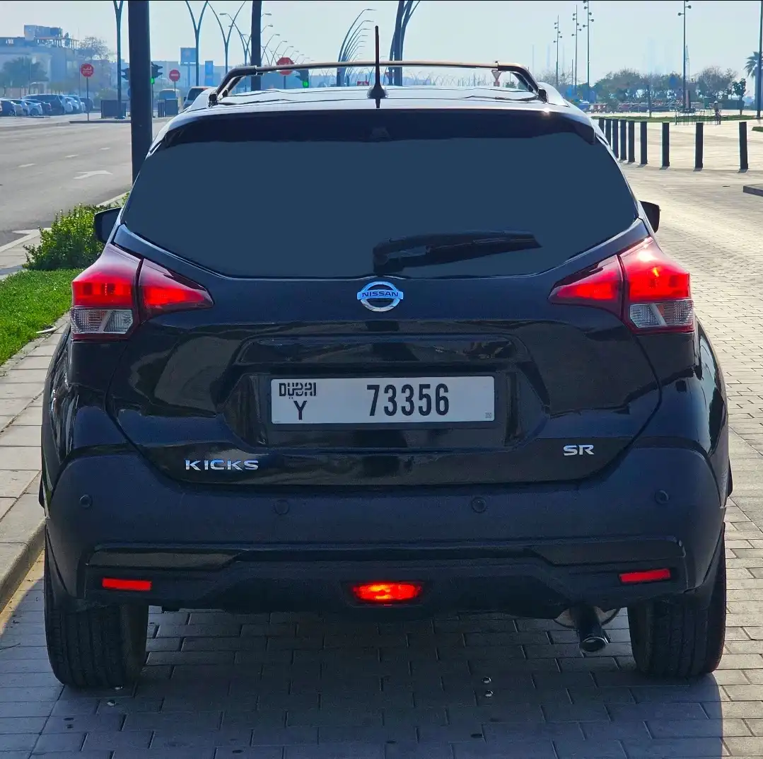 Nissan Kicks SR