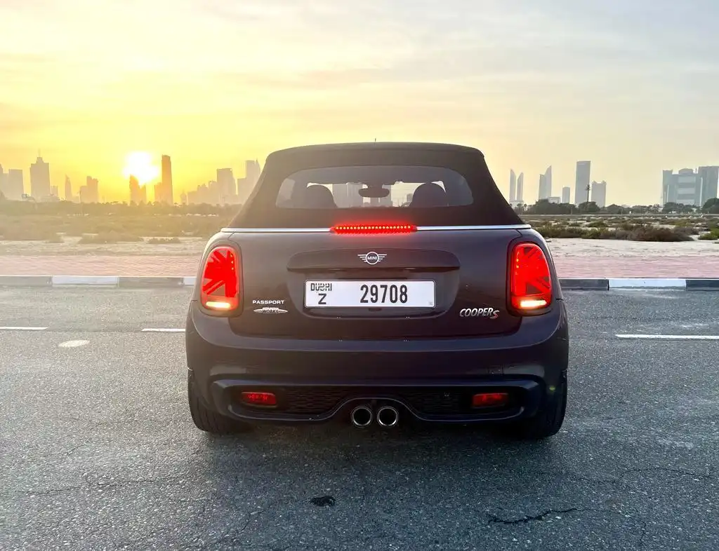 Mini Cooper Sport JCW