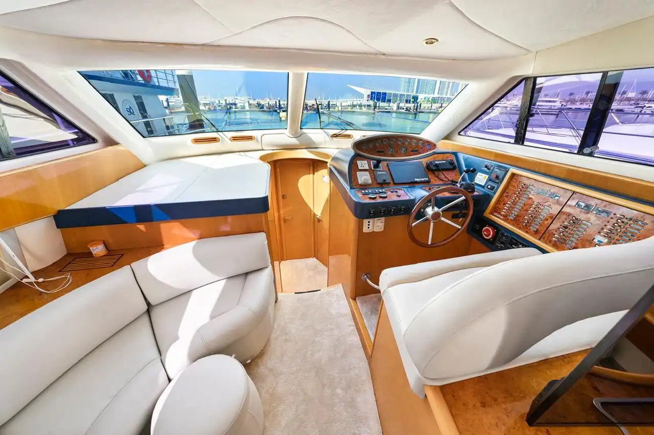 52 FT Yacht Italian