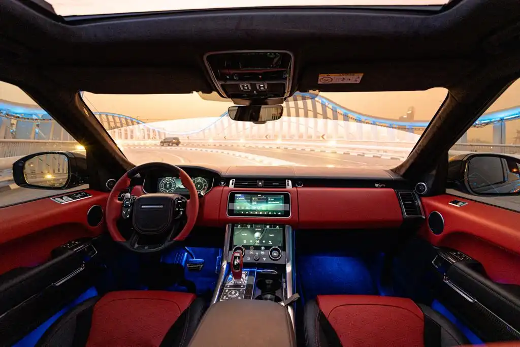 رينج روفر SVR