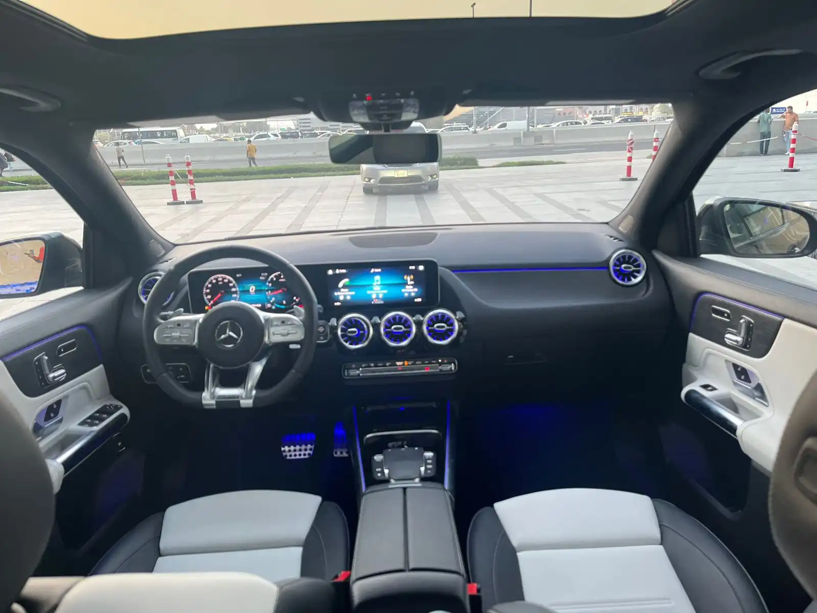 مرسيدس بنز AMG GLA35