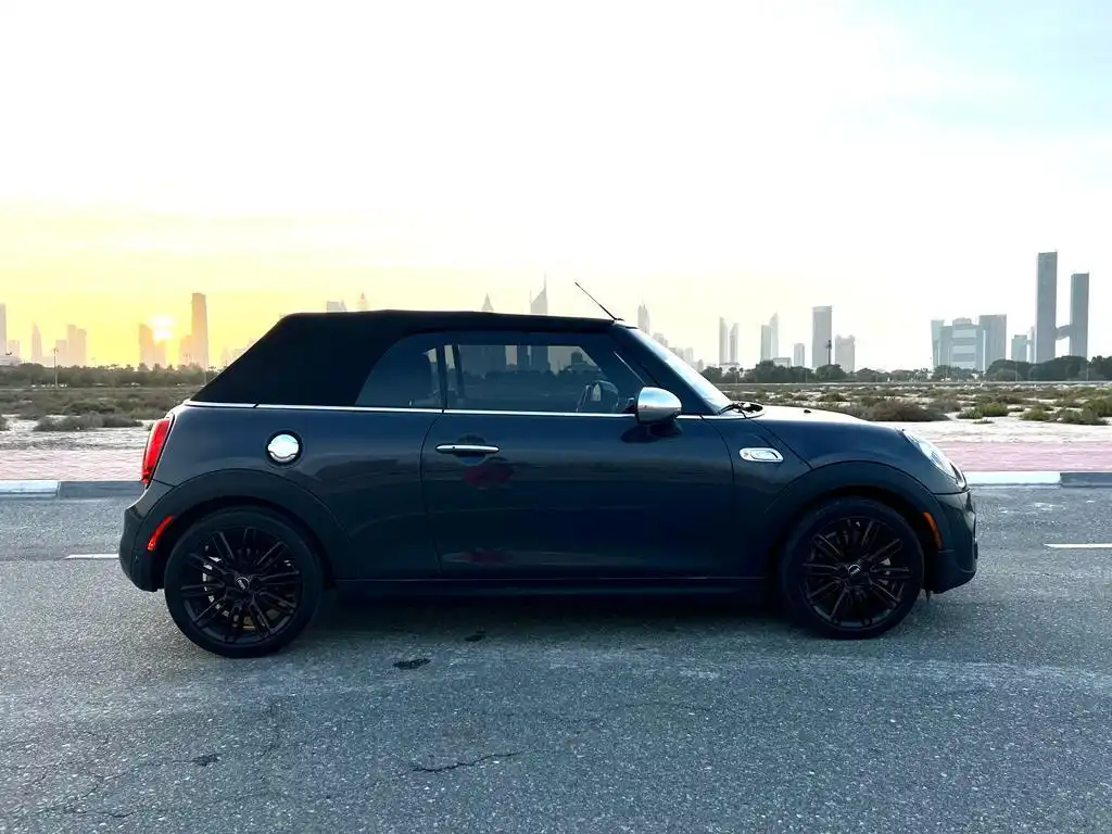 Mini Cooper Sport JCW