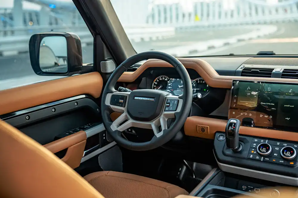 Land Rover Range Rover Defender