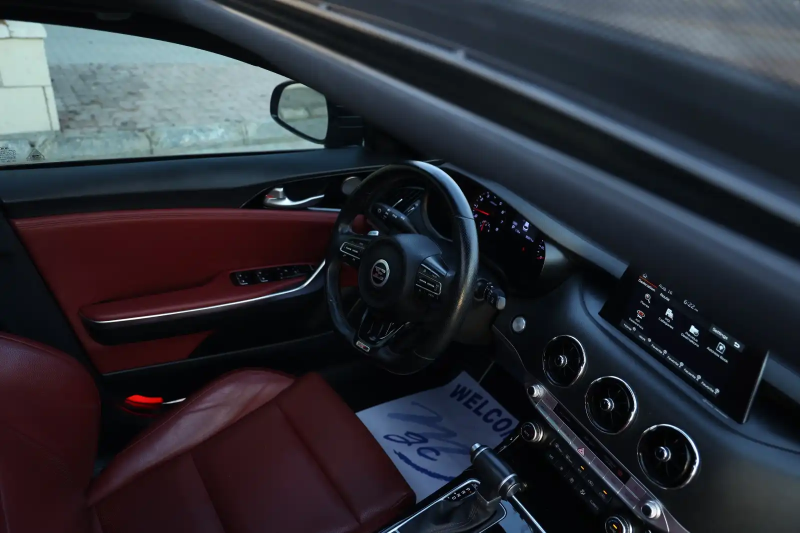 KIA STINGER