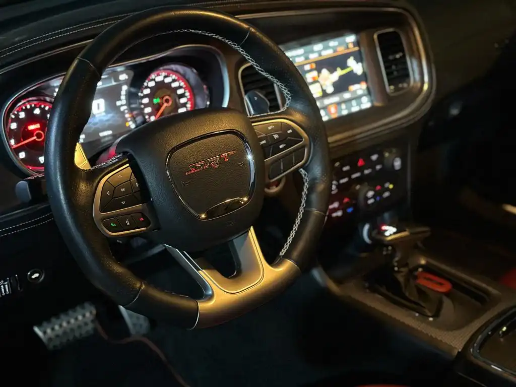 Dodge Charger Hellcat