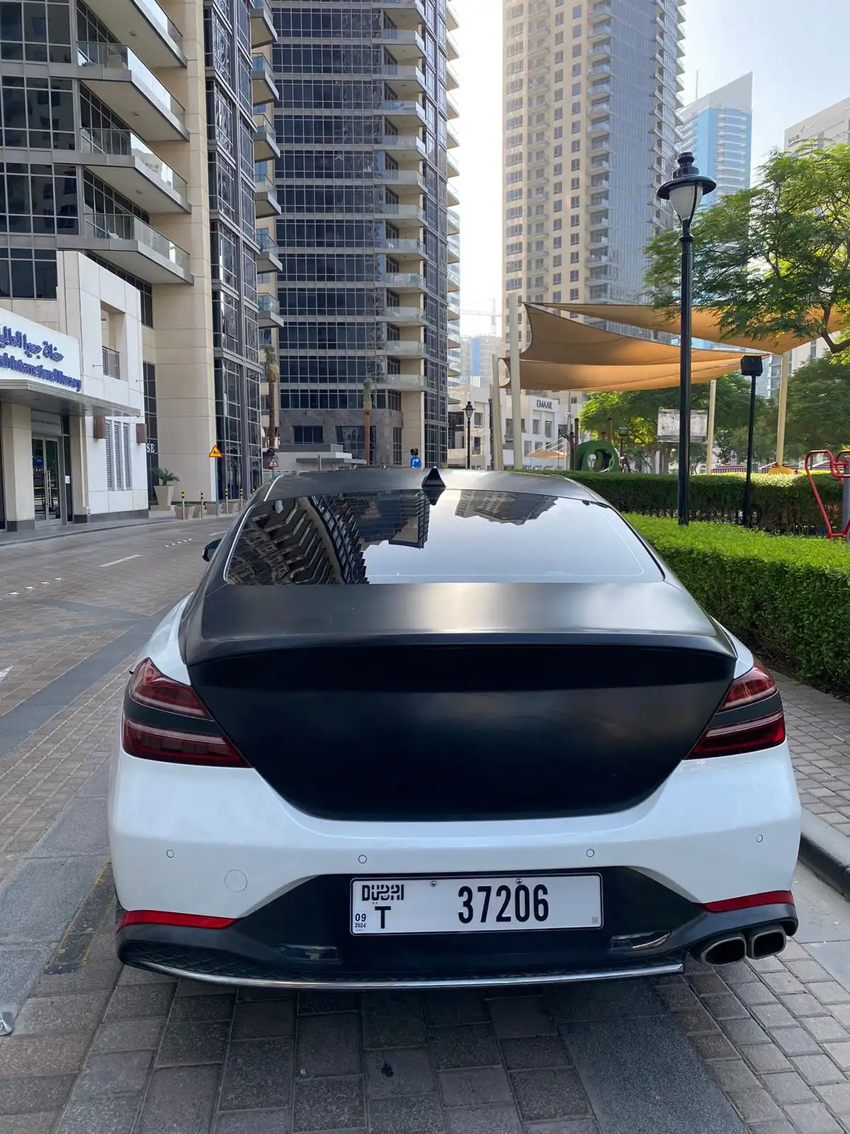 Genesis G70